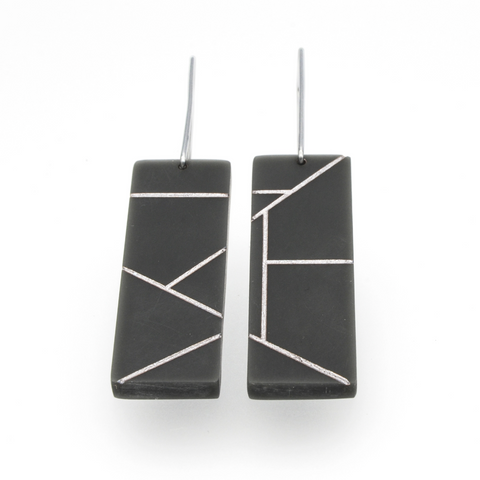 Freja Rectangle Earring in Charcoal & Silver