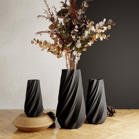 Timber Vase in Midnight Black by Modernized Pottery